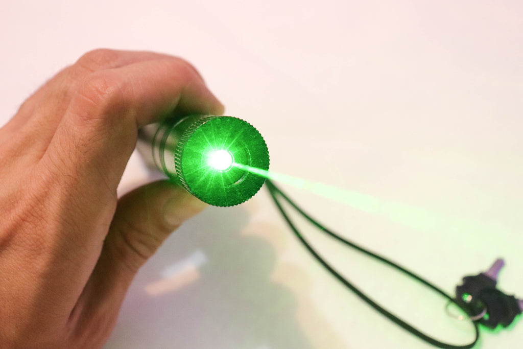 Un pointeur laser peut-il endommager une caméra ?